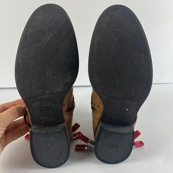 Brown tan genuine leather eyelet buckle low heel round toe ankle bootie sz 36 - Picture 4 of 17